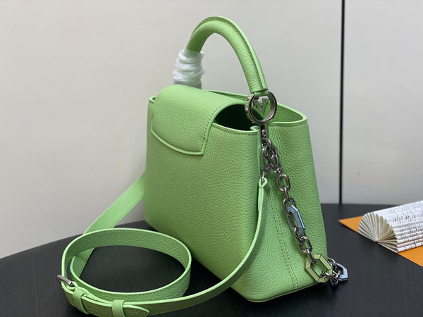 capucines mm 31,5 pelle taurillon verde turchese hardware argento
