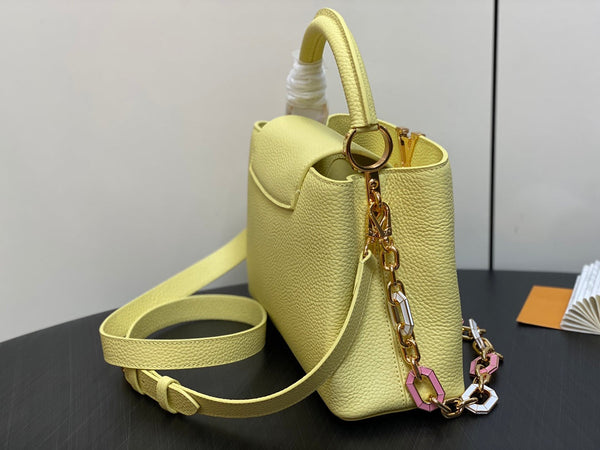 capucines mm 31.5 pelle taurillon gialla hardware dorato