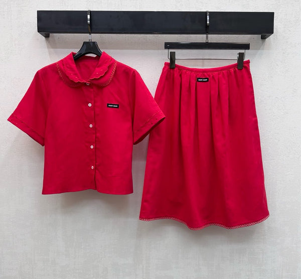 Ensemble Miu PE26 chemise à col festonné et jupe trapèze en coton et lin rouges 351911