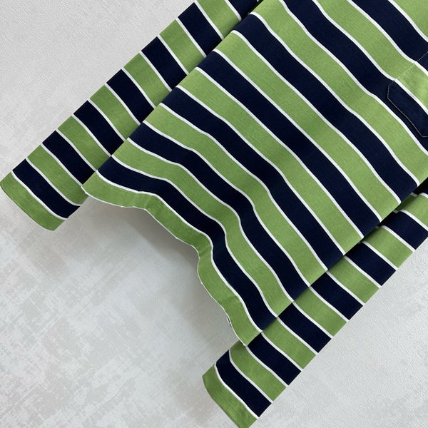 T-shirt Prada à col rond, rayé, couleur bloquée, bleu vert fougère, coton 350365