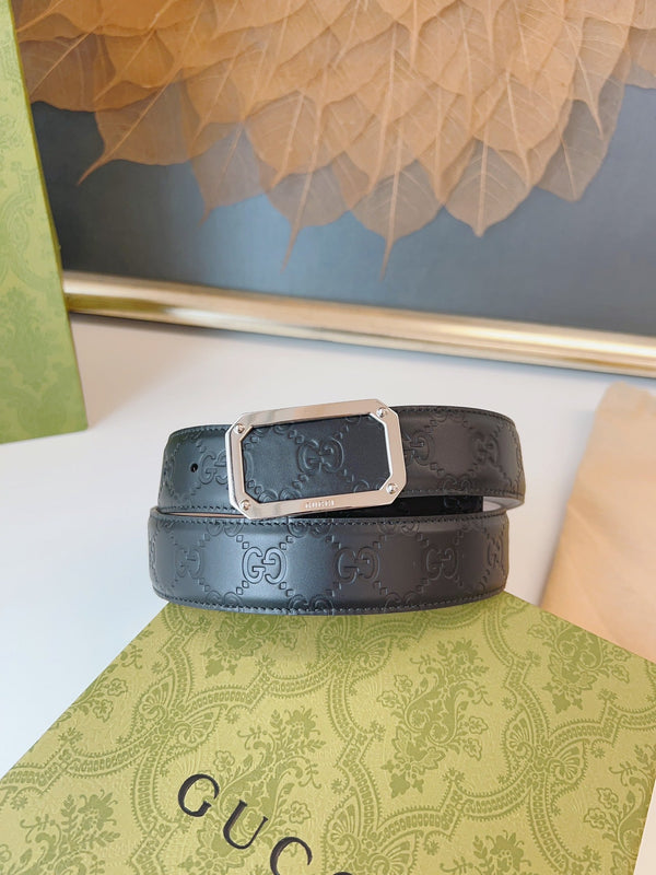 Gucci Signature Belt Sliver Buckle 35mm Black Embossed Leather