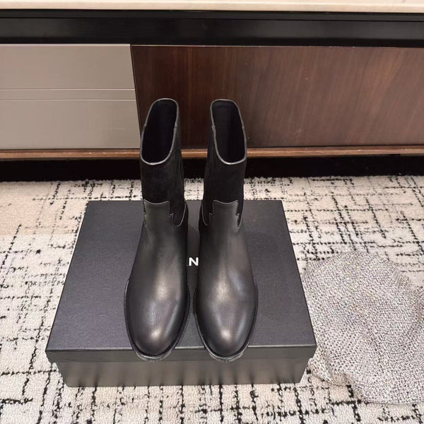 Chanel 25A Winter New Low Boots Black Cowhide 393516