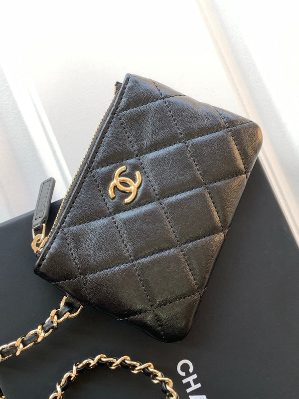 CC 25S Rectangle Black Cluth Bag With Chain