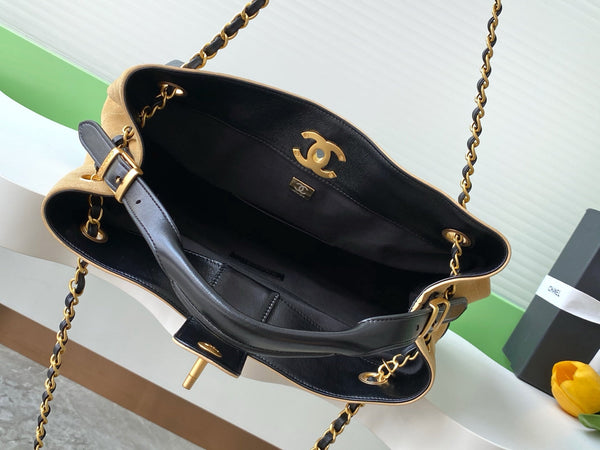 CC 25A Borsa piccola 36 cm in pelle scamosciata marrone e vitello nero