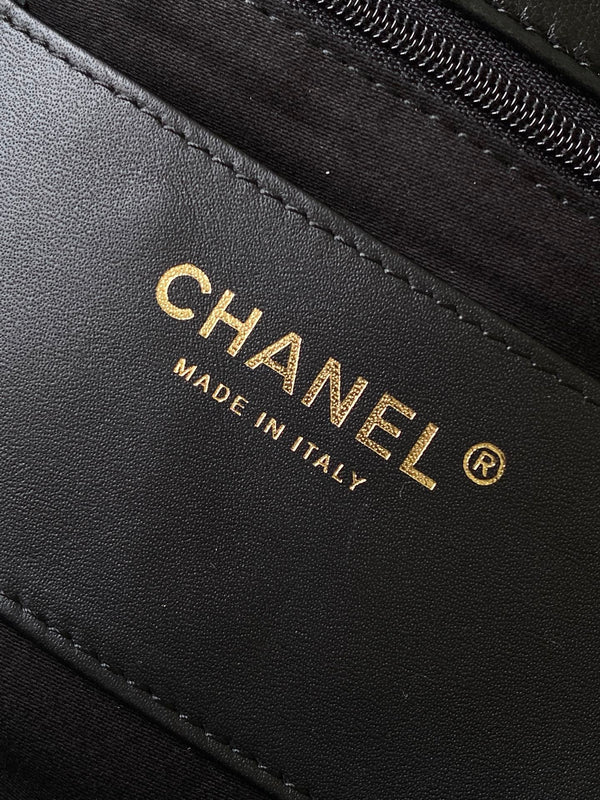Chanel 25K Bag 45cm Black Gold Sheepskin 293990
