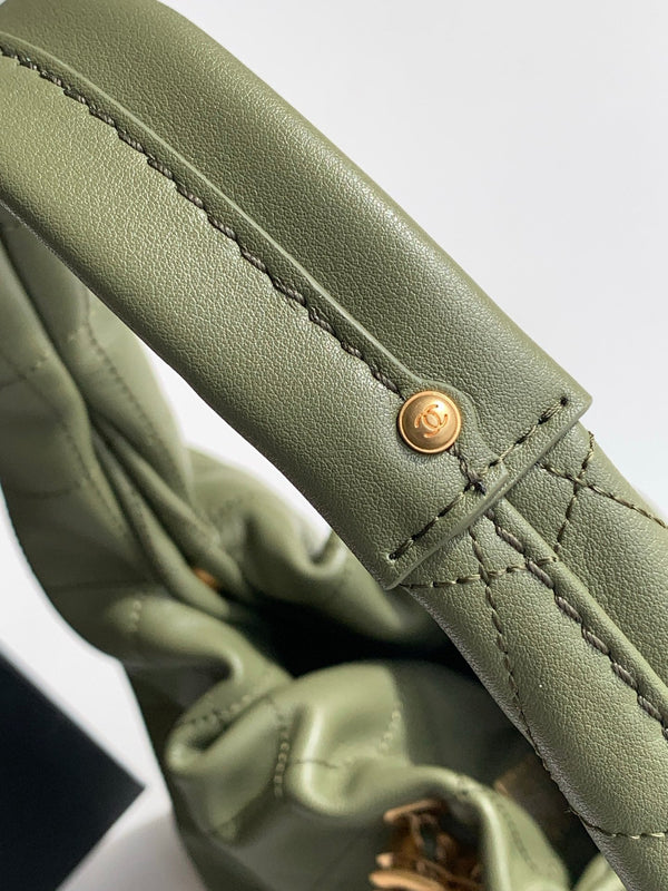 CC 2025 Hobo Bag 32cm Olive Calfskin