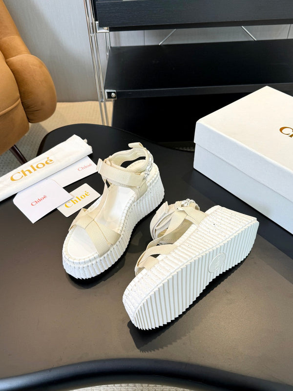 CHLOÉ NAMA WEDGE SANDALS IN BEIGE FABRIC AND WHITE RUBBER