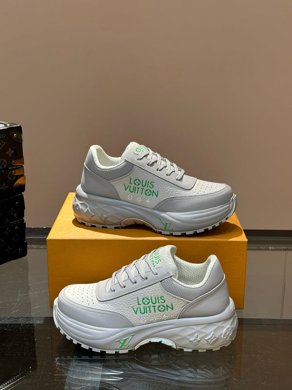 THICK-SOLED SNEAKER WHITE AND GREY CALFSKIN