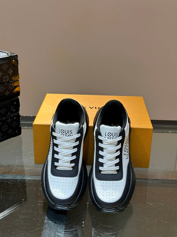 THICK-SOLED SNEAKER BLACK AND WHITE CALFSKIN