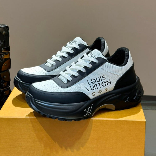 THICK-SOLED SNEAKER BLACK AND WHITE CALFSKIN