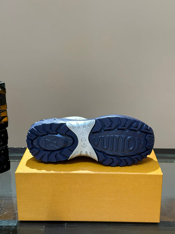 THICK-SOLED SNEAKER COBALT BLUE AND WHITE CALFSKIN