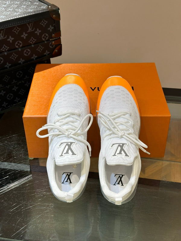 SNEAKERS LV IN PELLE DI VITELLO E TESSUTO TRASPIRANTI COLOR GRIGIO E BIANCO