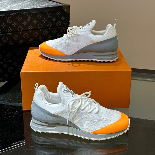 SNEAKERS LV IN PELLE DI VITELLO E TESSUTO TRASPIRANTI COLOR GRIGIO E BIANCO
