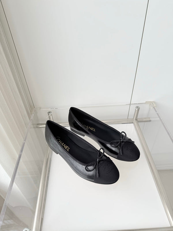 Ballerines Chanel 2026 Toile noire Cuir 697397