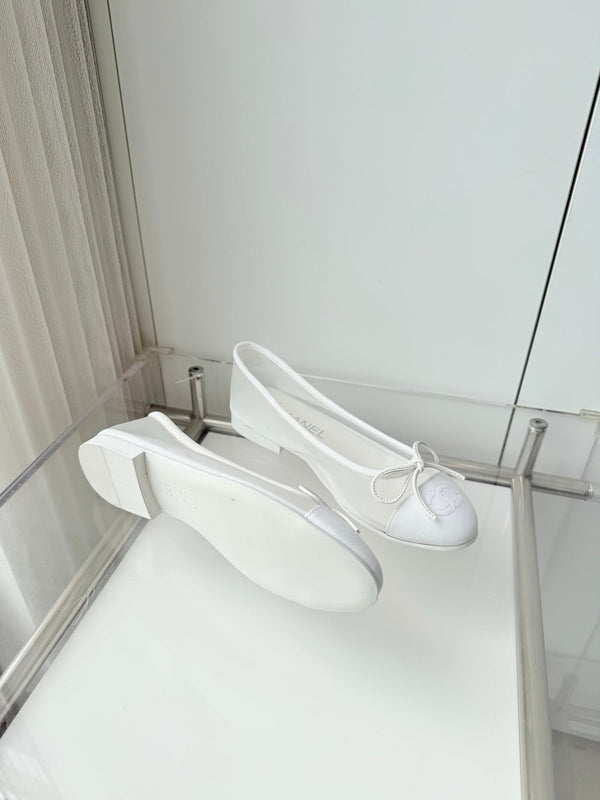 Chanel 2026 Ballerines Toile en Maille Blanche 697399
