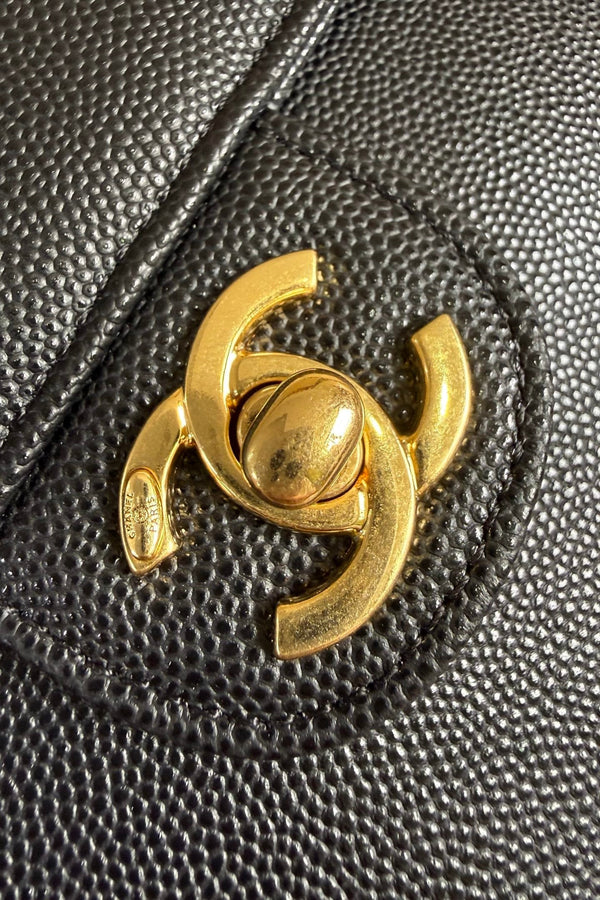 Chanel 26 Shoulder Bag 22 Black Caviar Leather