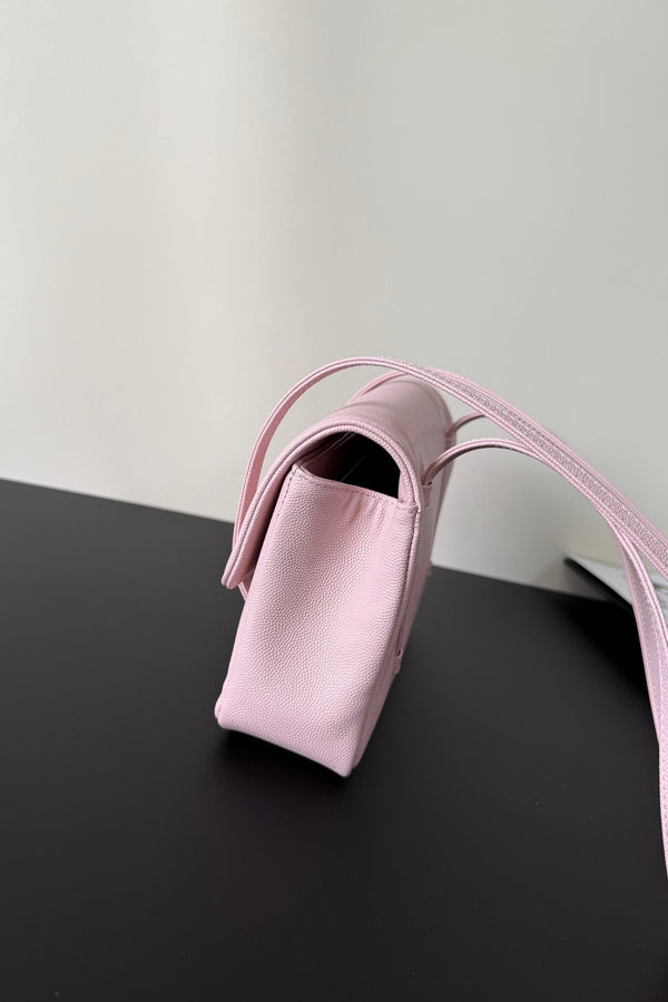Chanel 26 Shoulder Bag 22 Light Pink Caviar Leather