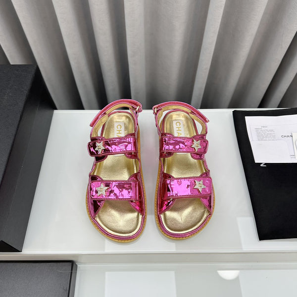 sandali da papà in pelle di agnello rossa metallizzata