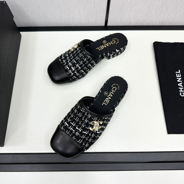 CC FLAT MULE IN TWEED DI LANA E VITELLO NERO E BIANCO