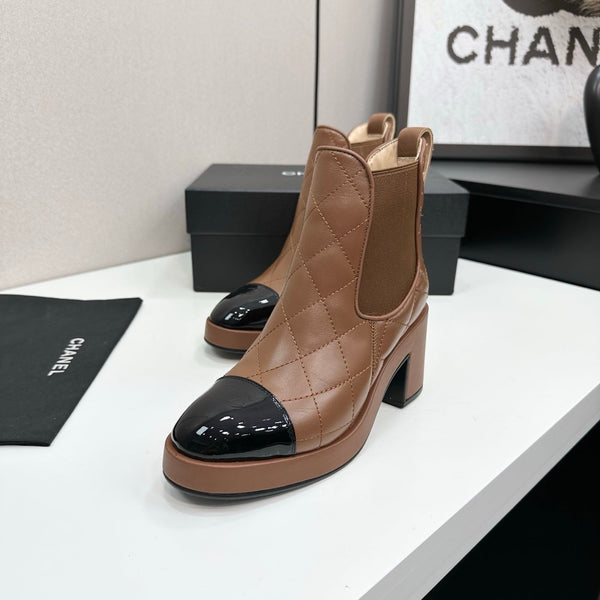 CC FW 25 Platform Ankle Boots  Brown Black Patent and Quilted Leather 532622