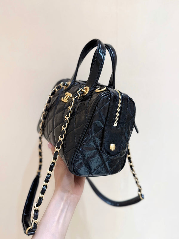 CC 25s Maxi Bowling Bag 21 Black Patent Crumpled Calfskin