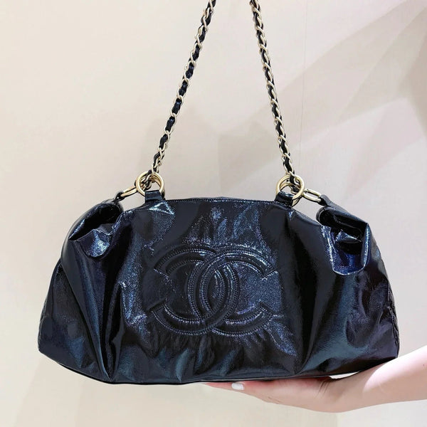 CC 2026 CC Chain Hobo Bag 47cm Black Patent Leather 353039