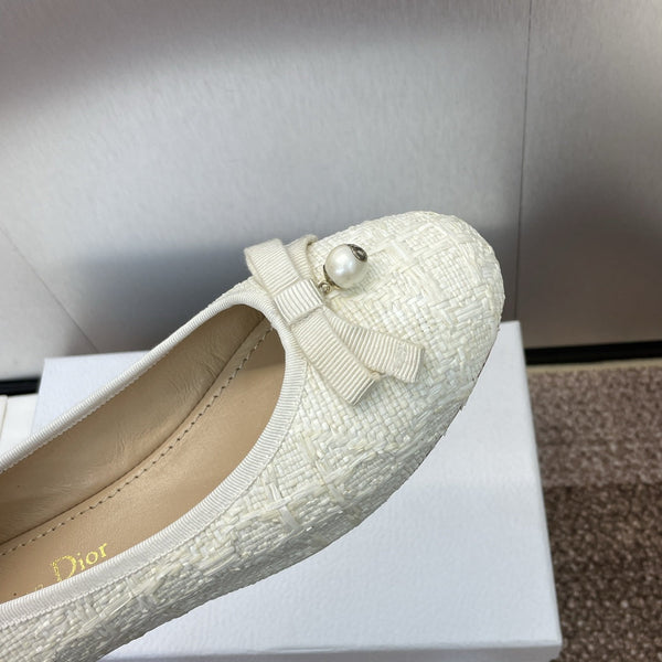 CD Ballet Flat White Woven Sedge And Lambskin