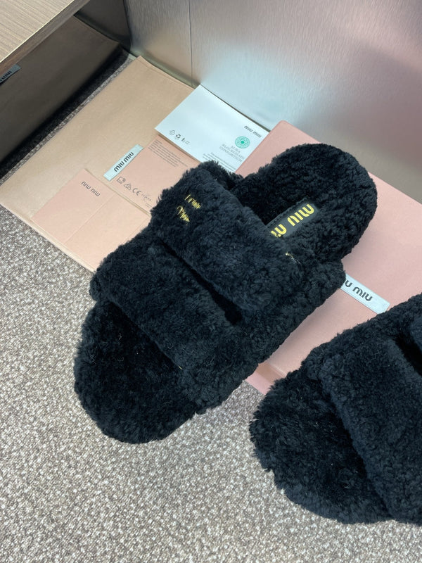 Miu Velcro Slippers Black Lambswool 508823