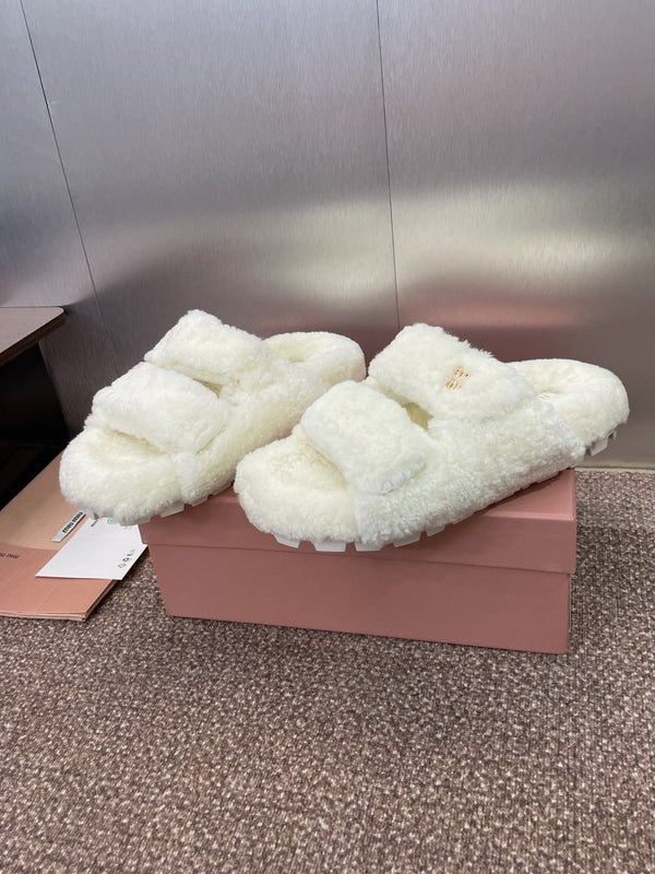 Miu Velcro Slippers White Lambswool 508825