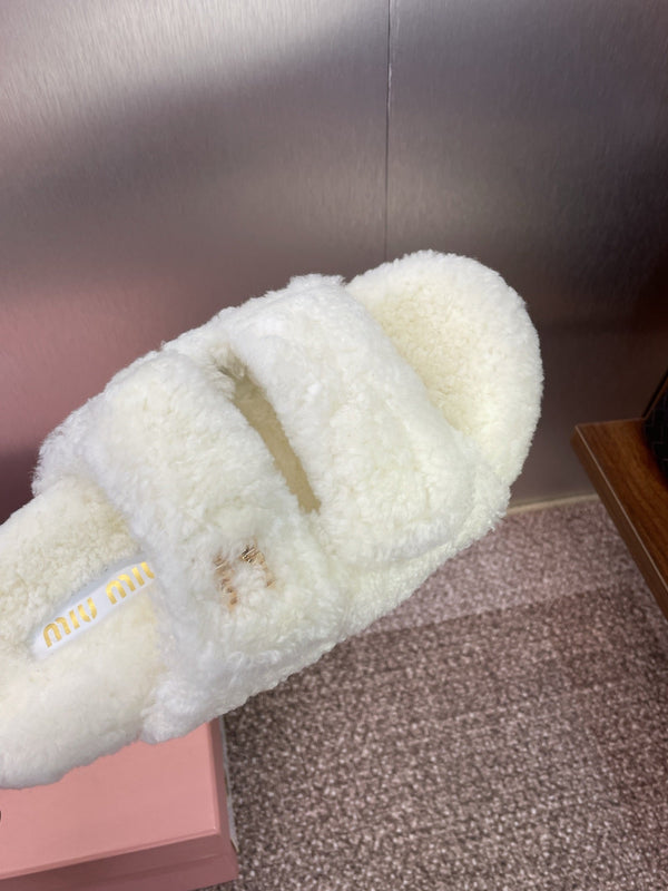 Miu Velcro Slippers White Lambswool 508825