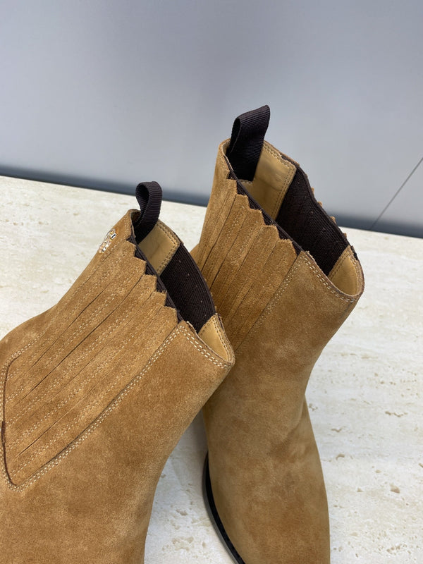 Dior 2025 D-West Chelsea Boots Brown Suede 508542