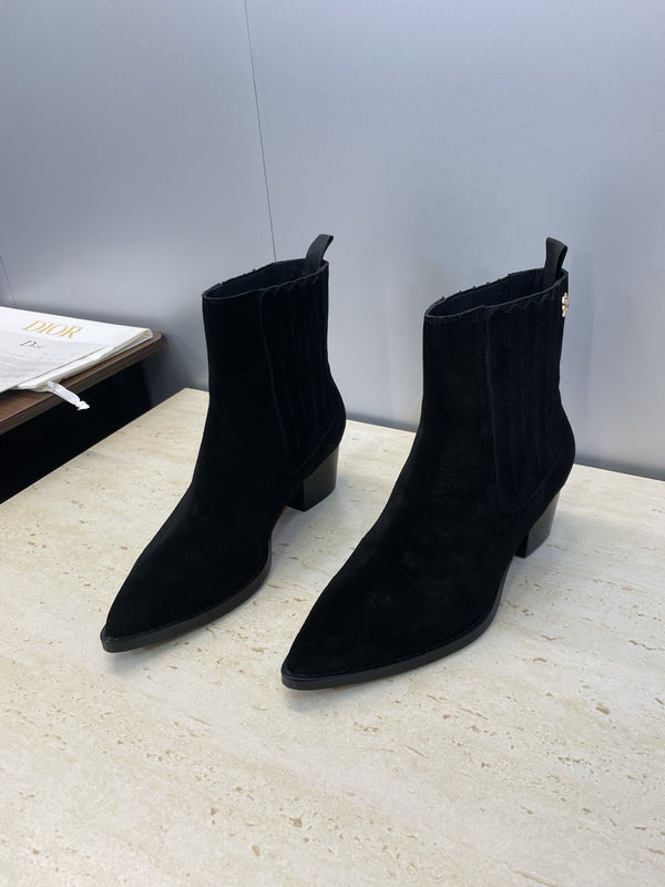 Dior 2025 D-West Chelsea Boots Black Suede 508543