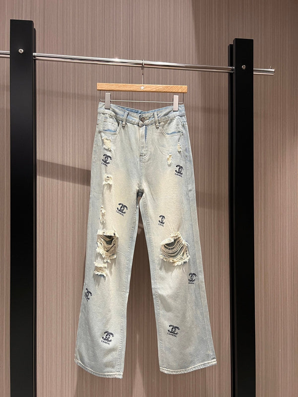 Jeans strappati stampati con doppia C CC in cotone blu chiaro retrò