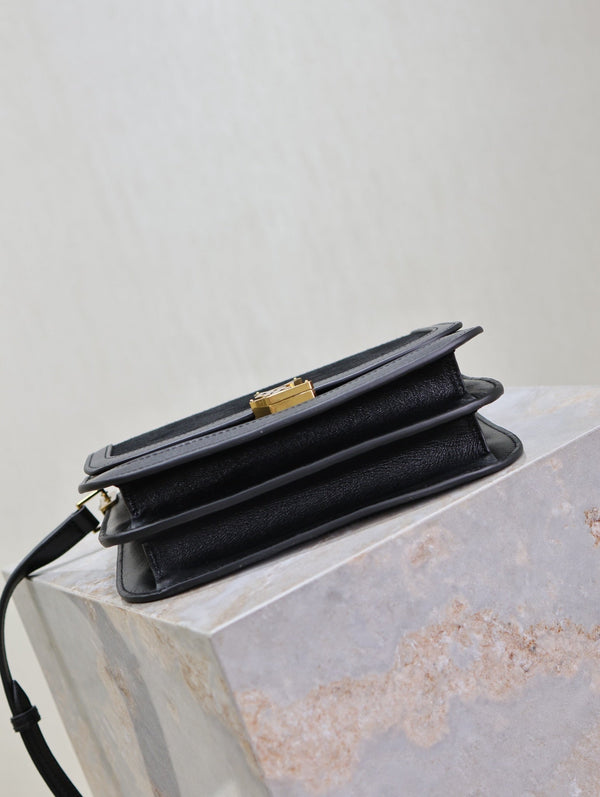 Sac bandoulière YSL Solferino en cuir suédé noir