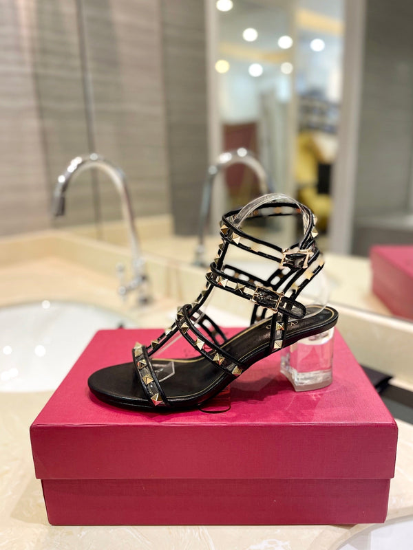 SANDALO ROCKSTUD CON CINTURINO IN VITELLO NERO 60 MM