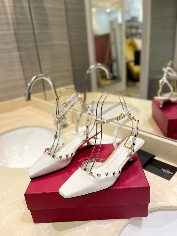 SLINGBACK ROCKSTUD IN PELLE DI VITELLO BIANCA 50MM
