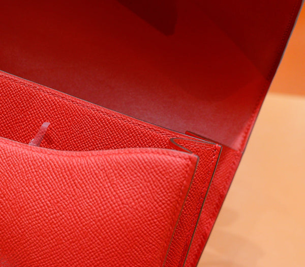 Constance 24 in pelle rossa Epsom con finiture in argento