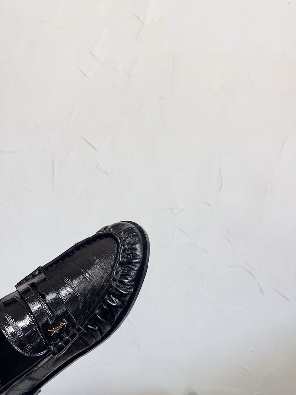 YSL Le Loafer en cuir lisse souple noir
