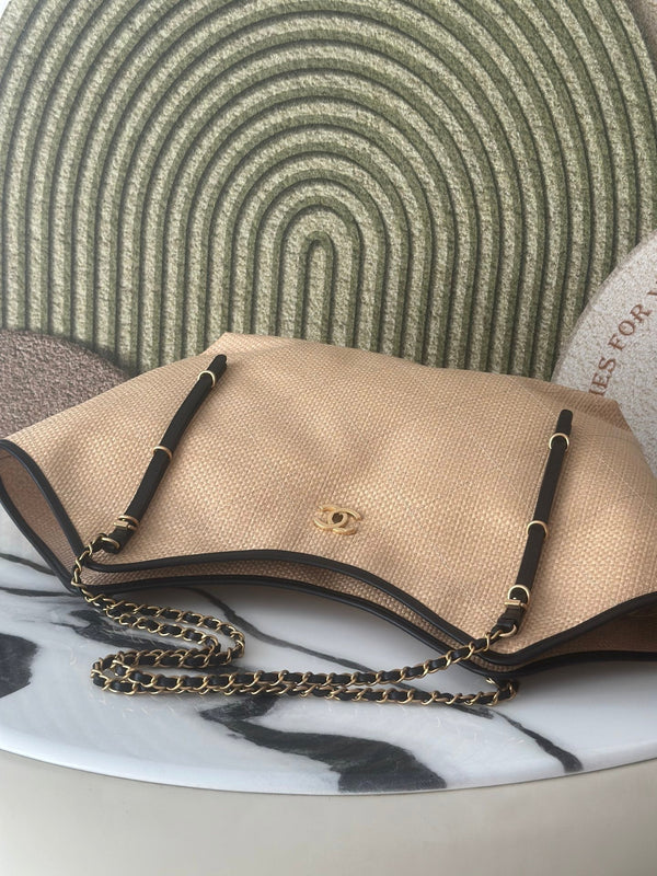 CC Maxi Hobo Bag 43cm Beige Straw Leather