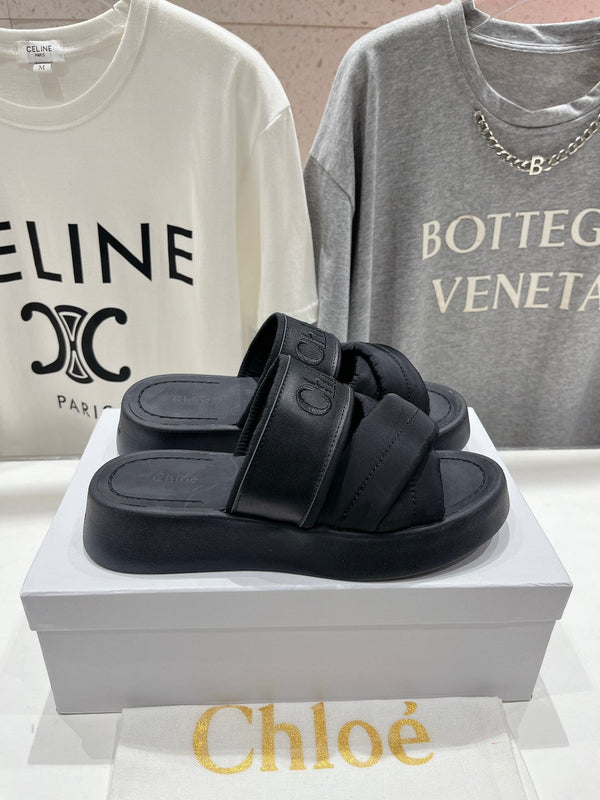 CHLOÉ MILA PLATFORM 5 CM IN NYLON NERO CON LOGO RICAMATO