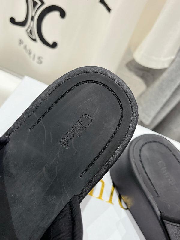 CHLOÉ MILA PLATFORM 5 CM IN NYLON NERO CON LOGO RICAMATO