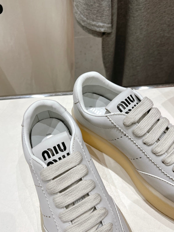 Sneakers Miu Retro in pelle di mucca bianca