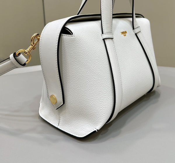 BORSA FENDI 27 IN PELLE DI VITELLO BIANCA CON FERRAMENTA ORO