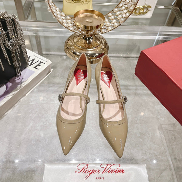 Mary Jane Virgule Pumps 55 Beige Pelle Verniciata