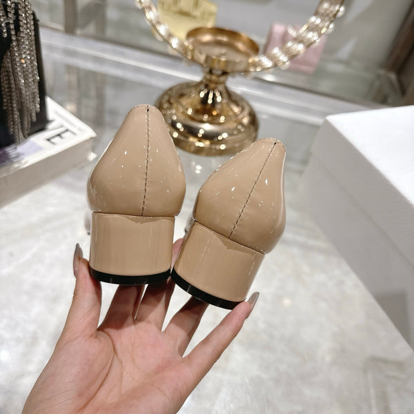 CD 25 Pump Heel Height 3cm Cream Patent Leather 393412