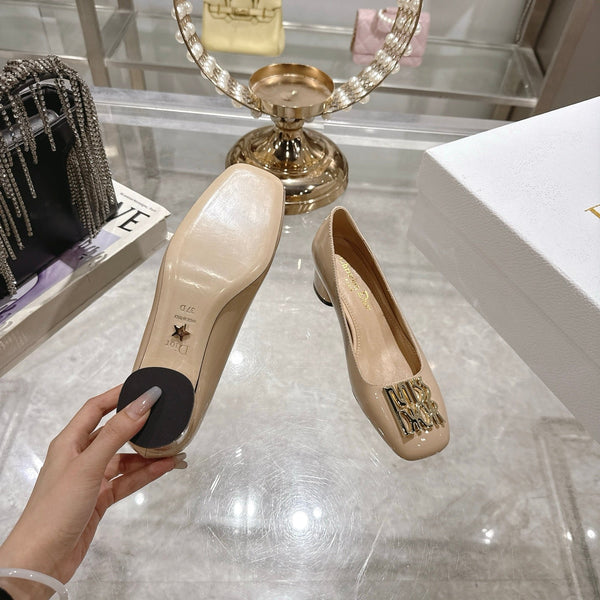 CD 25 Pump Heel Height 3cm Cream Patent Leather 393412