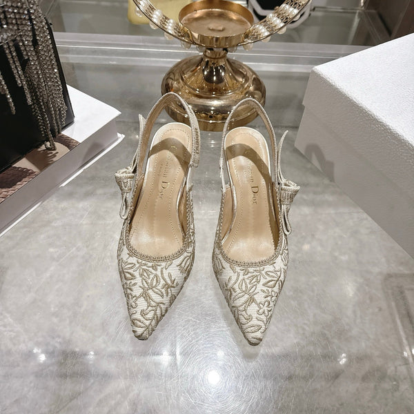 CC 26 Slingback Metallic Floral Embroidery 45mm Ivory Gold Tweed 592234