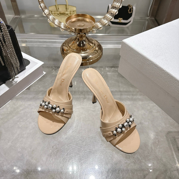 CC 26 Mules à Talon Haut 85mm Cuir Verni Beige Perle 592250
