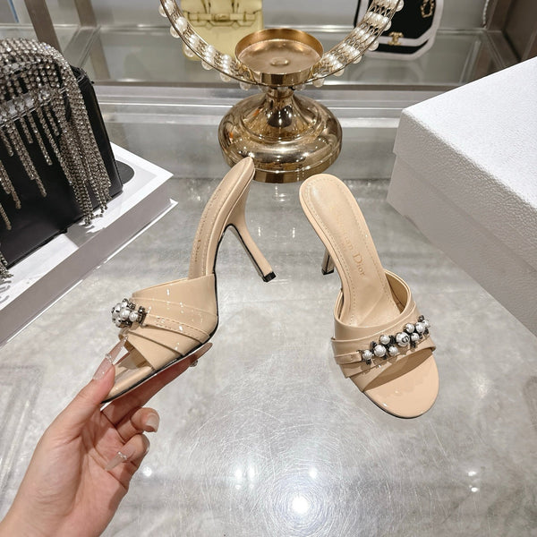 CC 26 Mules à Talon Haut 85mm Cuir Verni Beige Perle 592250