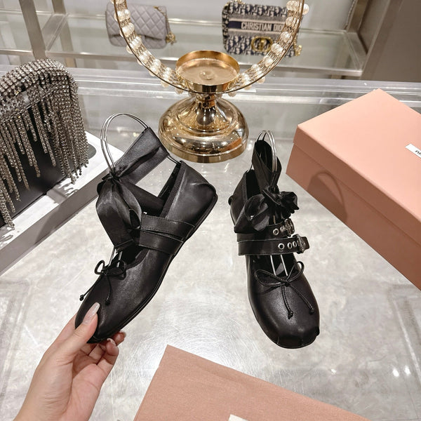 Miu 26s Ballerinas Black Leather 679786